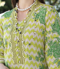 REEM-3-PC EMBROIDERED LAWN WITH EMBROIDRED CHIFFON DUPATTA CR4-0352