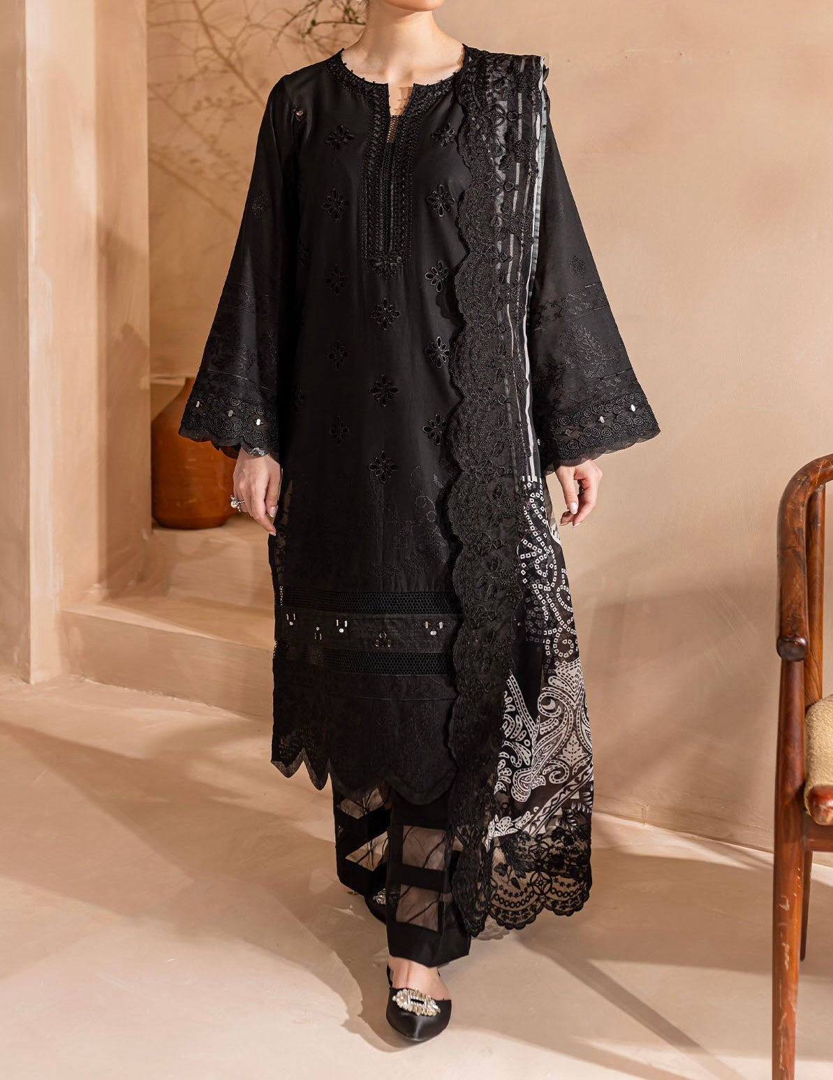 "Front View Nureh Monochrome embroidered 3-piece suit in black and white"