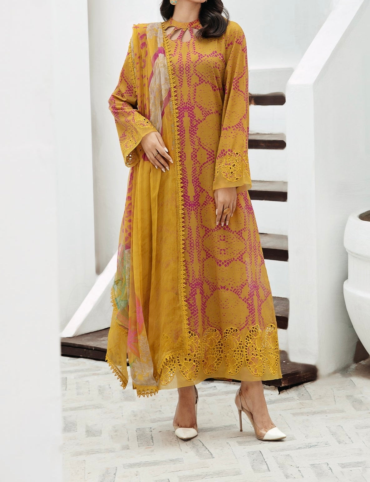 3-PC EMBROIDERED LAWN WITH EMBROIDRED CHIFFON DUPATTA CR4-0652