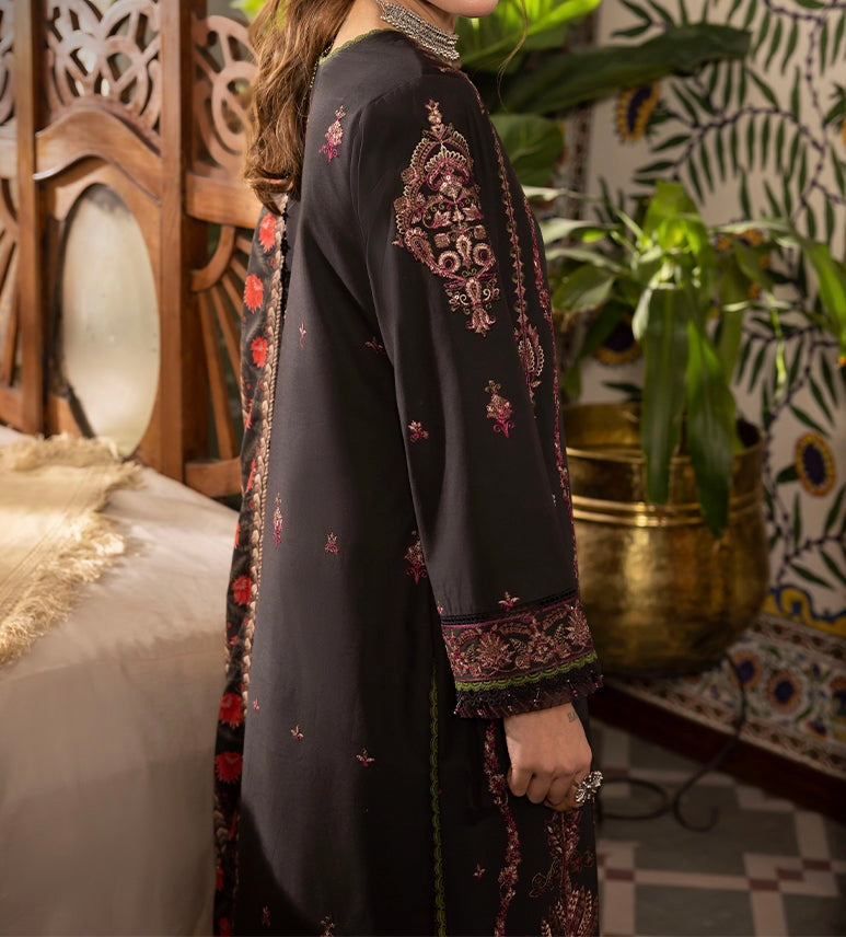 Back view showing embroidered border on cambric – Marina Mystique